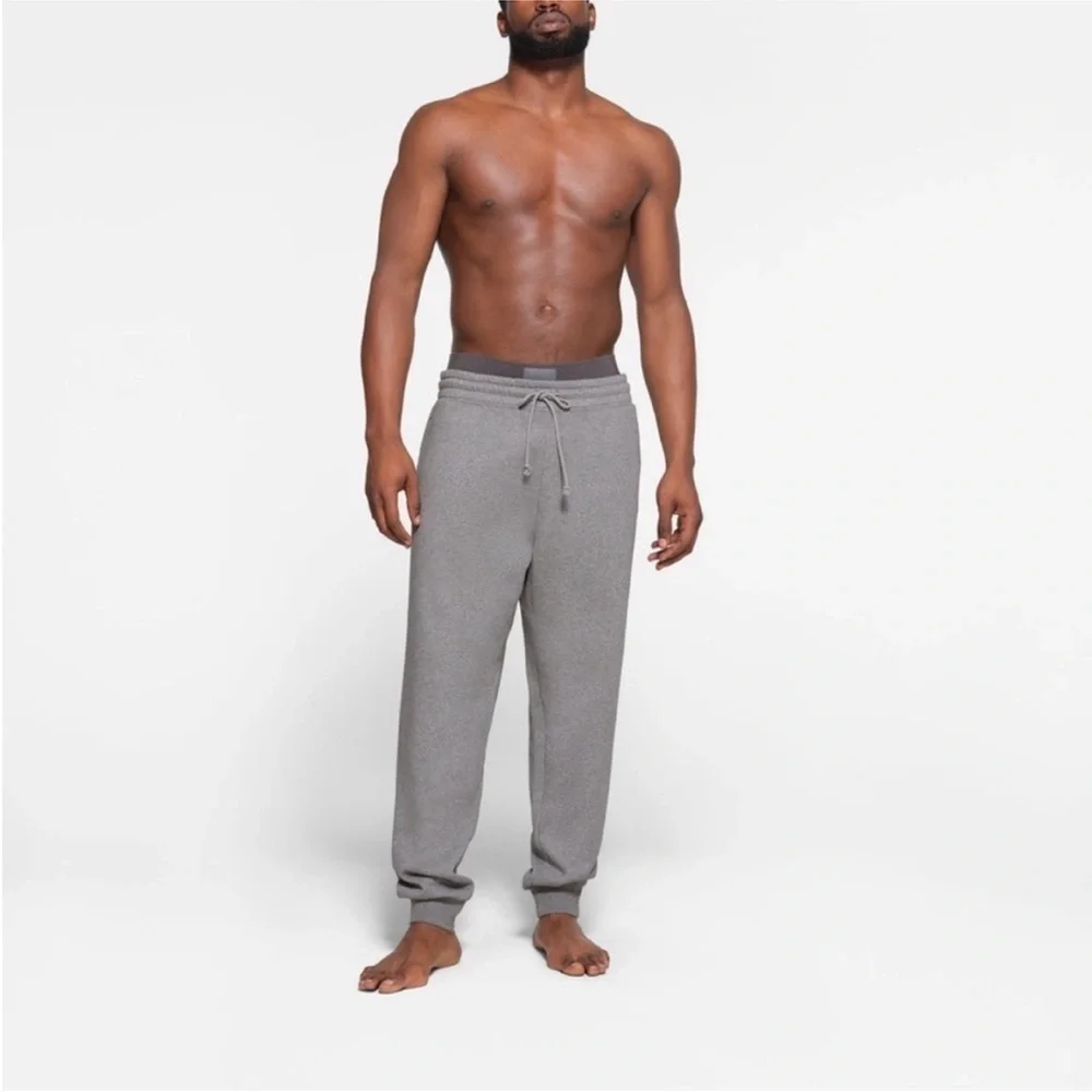 SKIMS grey lounge fleece jogger size xl
